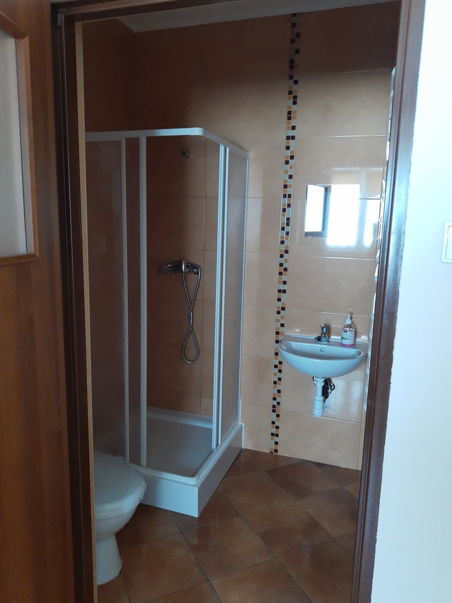 Łazienka z prysznicem